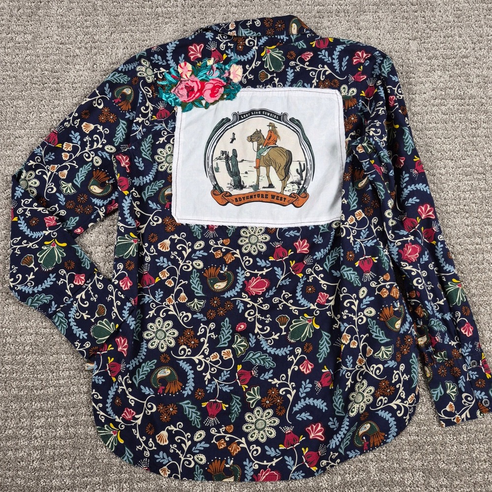 Montana Co Shirt Womens M Blue Floral Adventure West Graphic Embroidered Blouse
